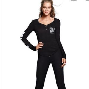 PINK Victoria's Secret Intimates & Sleepwear - Victoria Secret Pink Black Thermal Pajamas Small PINK Victoria's Secret Intimates & Sleepwear - Victoria Secret Pink Black Thermal Pajamas Small